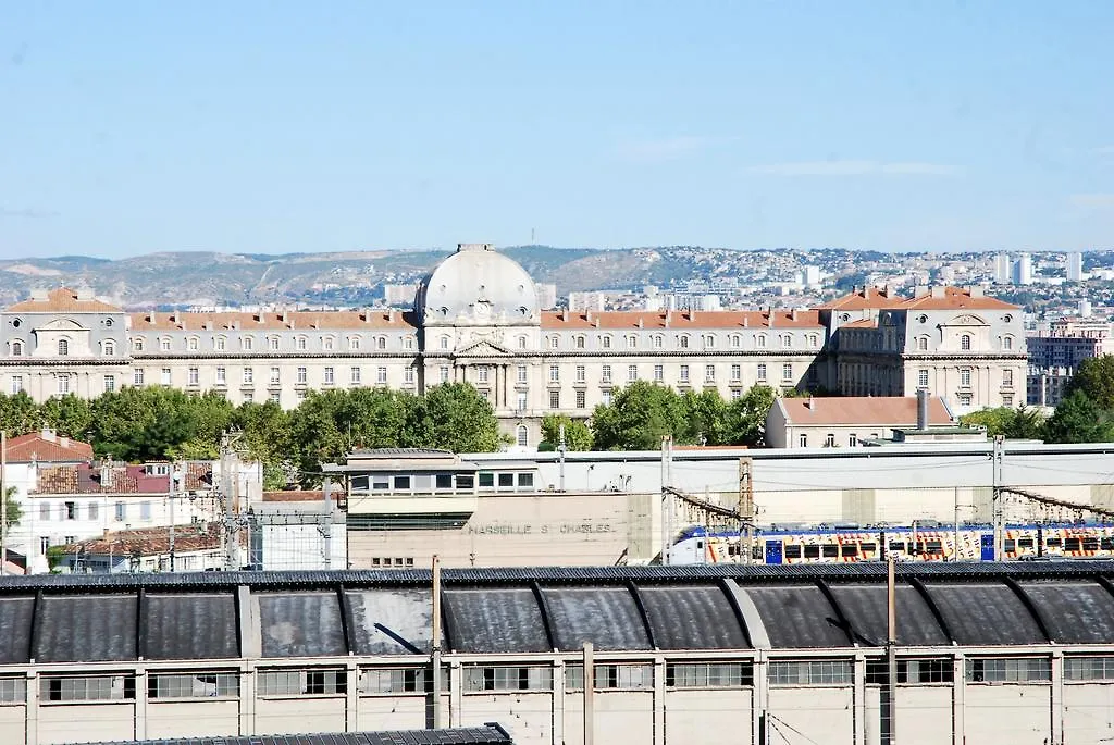 Maam - Bugeaud Apartment Marseille Homestay
