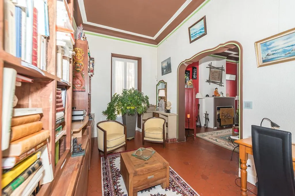 Maam - Bugeaud Apartment Marseille Homestay