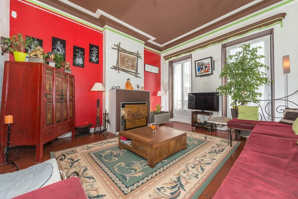 Maam - Bugeaud Apartment Marseille Homestay